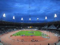 FB体育下载-足球新纪元，洪都拉斯强势晋级沙特，阿劳霍在意甲焦点战接管比赛